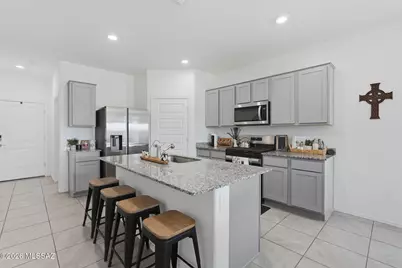 9780 E Gray Hawk Drive, Tucson, AZ 85730 - Photo 3