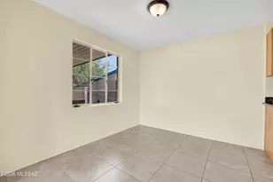 702 N Irving Cir, Tucson, AZ 85711 - Photo 13