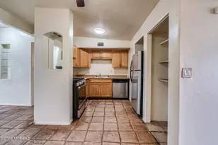 5709 E 35th St, Tucson, AZ 85711 - Photo 13