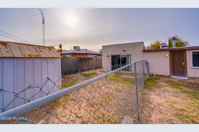 5709 E 35th Street, Tucson, AZ 85711 - Photo 37