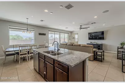 5571 S White Spar Trail, Tucson, AZ 85747 - Photo 21