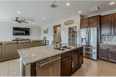 5571 S White Spar Trail, Tucson, AZ 85747 - Photo 19