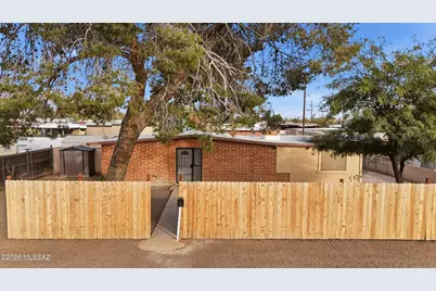 4842 N Maryvale Avenue, Tucson, AZ 85705 - Photo 1