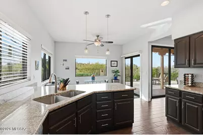 930 E Camino Corrida, Oro Valley, AZ 85737 - Photo 11