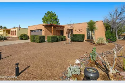 150 W Calle Melendrez, Green Valley, AZ 85614 - Photo 9