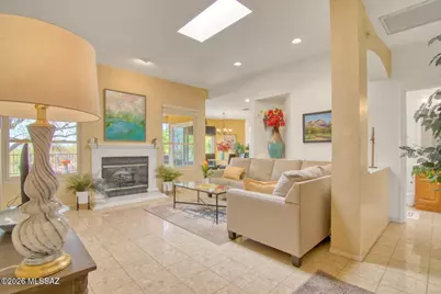 1232 E Camino Diestro, Oro Valley, AZ 85704 - Photo 9