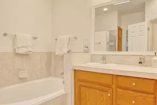 1232 E Camino Diestro, Oro Valley, AZ 85704 - Photo 27