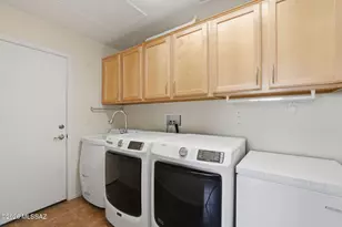 501 N Michelangelo Dr, Green Valley, AZ 85614 - Photo 15