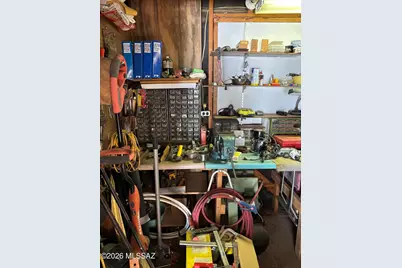 6956 E Luana Drive, Tucson, AZ 85710 - Photo 17