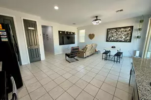 21380 E Treasure Rd, Red Rock, AZ 85145 - Photo 11