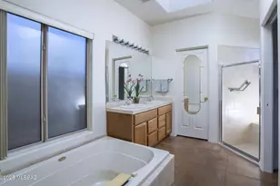 3791 N Lost Chestnut Dr, Tucson, AZ 85719 - Photo 15