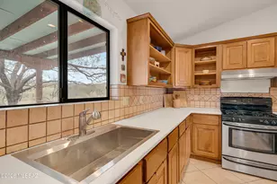 2238 Calle Palo Parado, Tubac, AZ 85646 - Photo 13