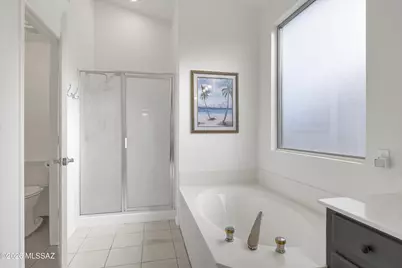 12929 N Meadview Way, Oro Valley, AZ 85755 - Photo 13