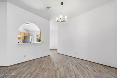 9611 E Caldwell Drive, Tucson, AZ 85747 - Photo 9