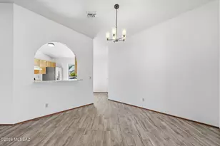 9611 E Caldwell Dr, Tucson, AZ 85747 - Photo 9