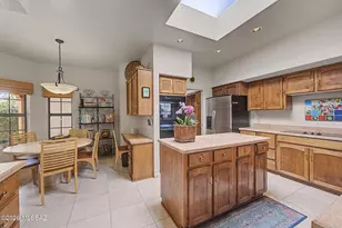 5591 E Sutler Ln, Tucson, AZ 85712 - Photo 3