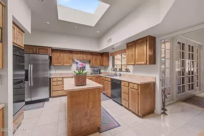 5591 E Sutler Lane, Tucson, AZ 85712 - Photo 19