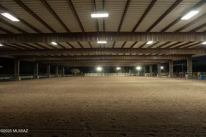 9525 E Graf Lane, Tucson, AZ 85730 - Photo 7