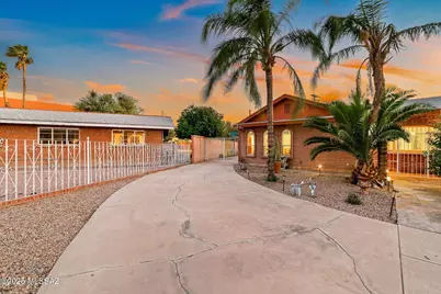 53 N Davila Circle, Tucson, AZ 85745 - Photo 33