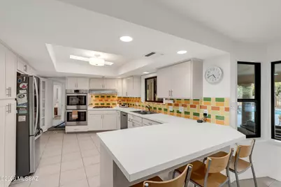 6001 E San Marino Drive, Tucson, AZ 85715 - Photo 11