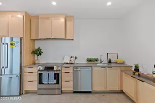 53 W Lalo Way, Tucson, AZ 85701 - Photo 11