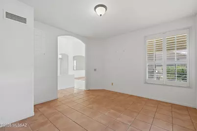 63670 E Edgeview Lane, Tucson, AZ 85739 - Photo 9