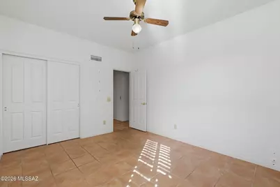 63670 E Edgeview Lane, Tucson, AZ 85739 - Photo 29