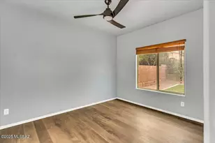 10054 E Cedar Hill Dr, Tucson, AZ 85748 - Photo 11