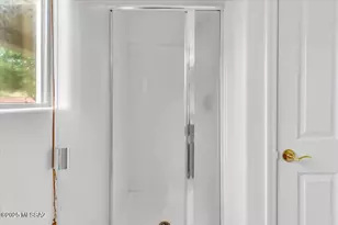 10054 E Cedar Hill Dr, Tucson, AZ 85748 - Photo 13