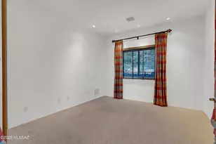 3600 W Eagles View Pl, Tucson, AZ 85745 - Photo 31