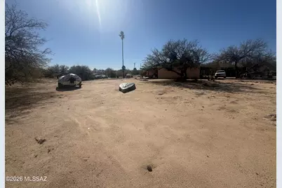 1031 W Calle Santiago, Sahuarita, AZ 85629 - Photo 3