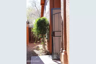 2044 E Calle Sierra Del Manantial, Tucson, AZ 85706 - Photo 3