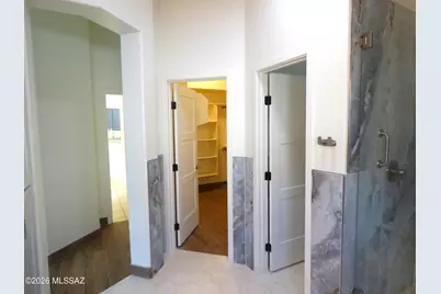 8450 N Sunny Rock Ridge Drive, Tucson, AZ 85743 - Photo 19