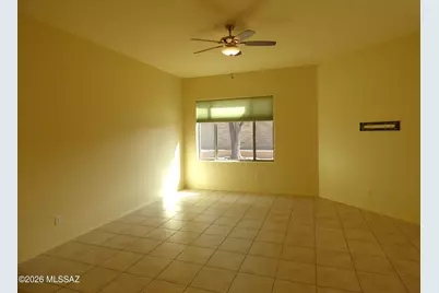 8450 N Sunny Rock Ridge Drive, Tucson, AZ 85743 - Photo 13