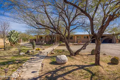 3832 N Tres Lomas Place, Tucson, AZ 85749 - Photo 1