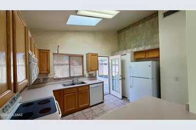 9037 E Orchid Vine Drive, Tucson, AZ 85747 - Photo 9