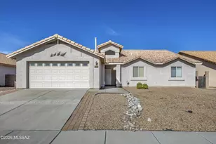 8165 E Smooth Sumac Ln, Tucson, AZ 85710 - Photo 7