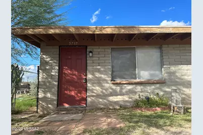 5737 E 24th Street, Tucson, AZ 85711 - Photo 1