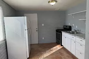 5737 E 24th St, Tucson, AZ 85711 - Photo 3