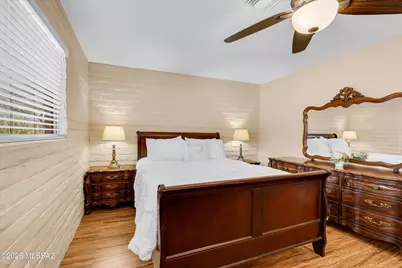 241 E La Espina, Green Valley, AZ 85614 - Photo 17