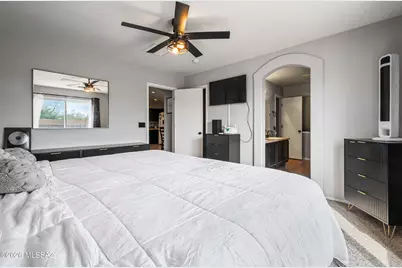 7677 S Meadow Spring Way, Tucson, AZ 85747 - Photo 23
