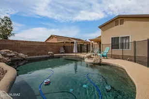 7677 S Meadow Spring Way, Tucson, AZ 85747 - Photo 11