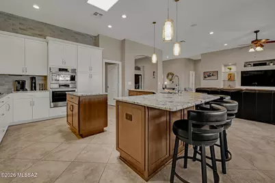 13876 N Silvercreek Place, Oro Valley, AZ 85755 - Photo 17