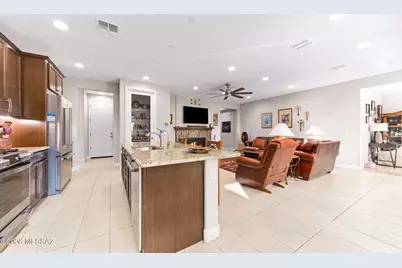 5660 S Wind Cave Trail, Tucson, AZ 85747 - Photo 15