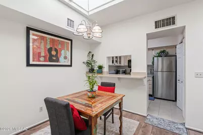 5931 E Sun County Boulevard, Tucson, AZ 85712 - Photo 7