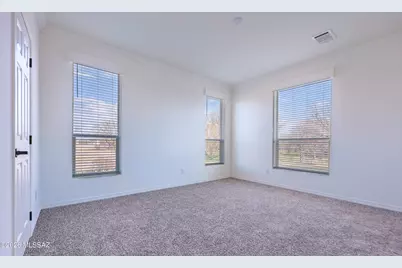 1886 E Robins Roost Trail, Huachuca City, AZ 85616 - Photo 27