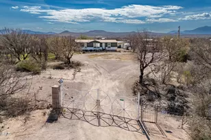 1886 E Robins Roost Trail, Huachuca City, AZ 85616 - Photo 11