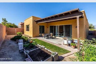 8881 E Wright School Loop, Tucson, AZ 85715 - Photo 35