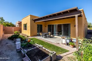 8881 E Wright School Loop, Tucson, AZ 85715 - Photo 35