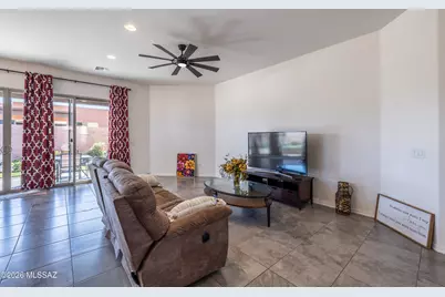 8881 E Wright School Loop, Tucson, AZ 85715 - Photo 15